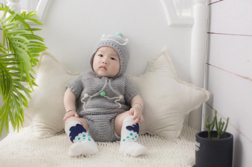 杭州宝宝眼窝发青 杭州宝宝眼窝发青